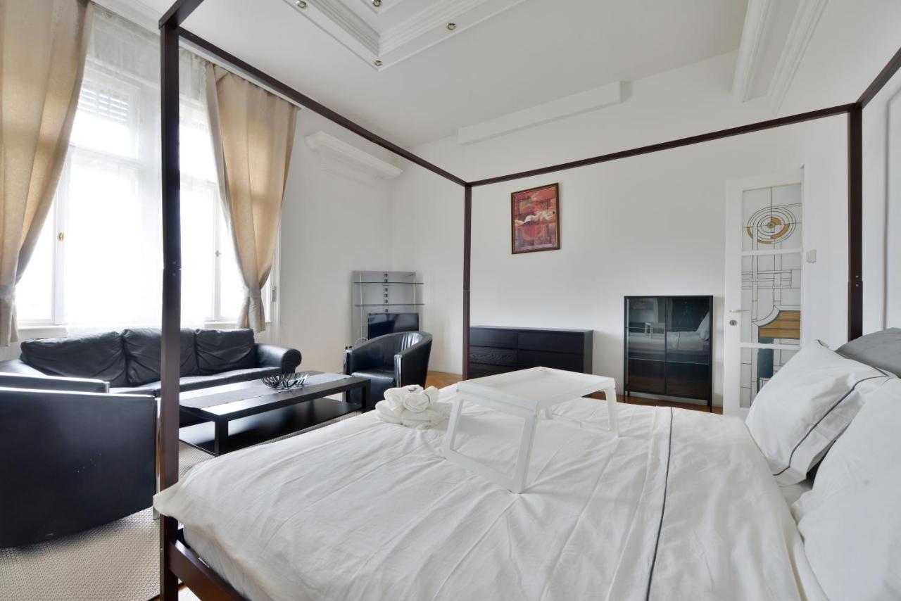 Buda Apartman House 8 Budapest Esterno foto